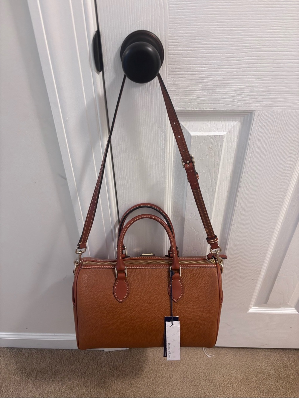 Dooney & Bourke Brown Pebbled Leather Side Pocket Satchel - brand new with tags - Picture 3 of 7